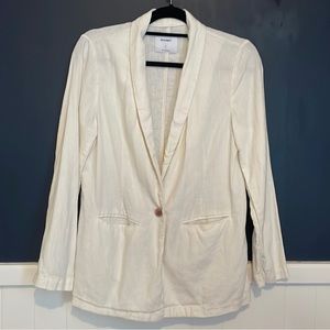 Like new Old Navy cream blazer, size small